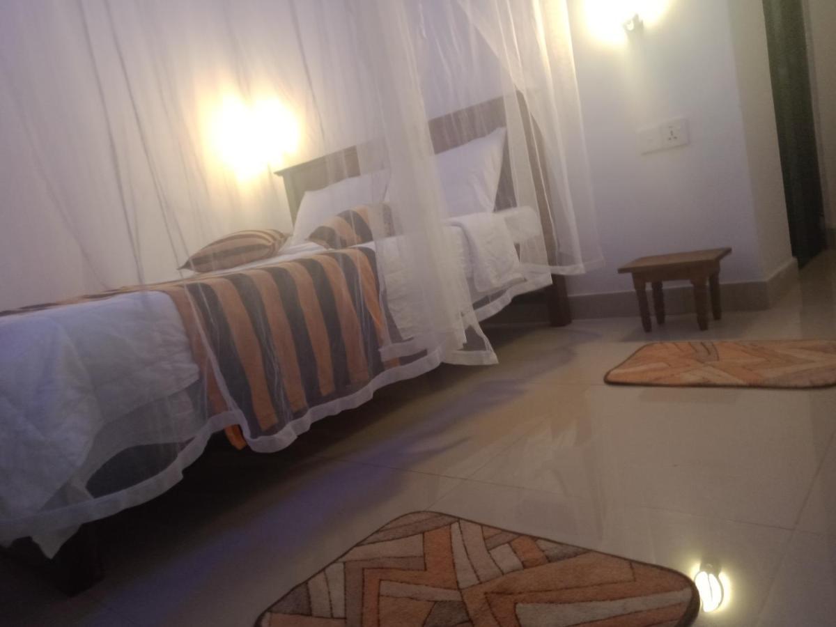 Quiet Rest Inn Ella Zewnętrze zdjęcie